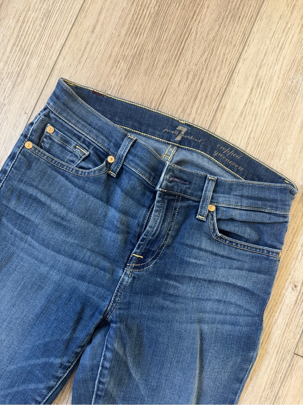 7 For All Mankind Cropped Gwenevere Skinny Jeans size 26